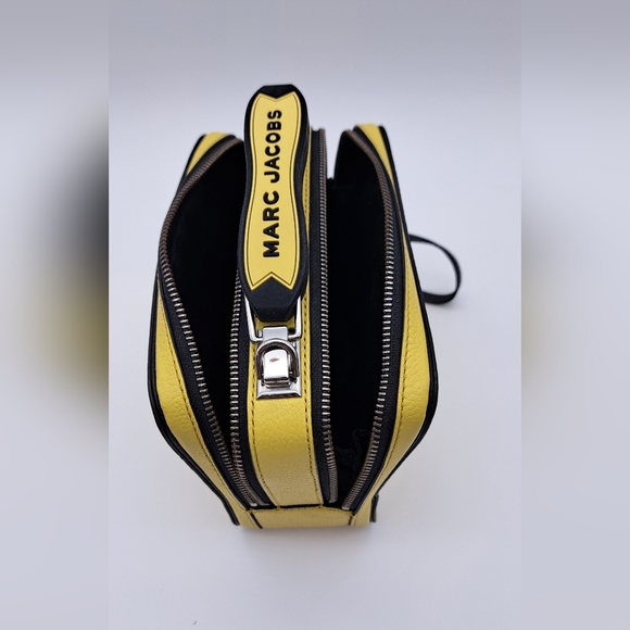 Marc Jacobs Mini Textured Box Bag - Picture 10 of 14